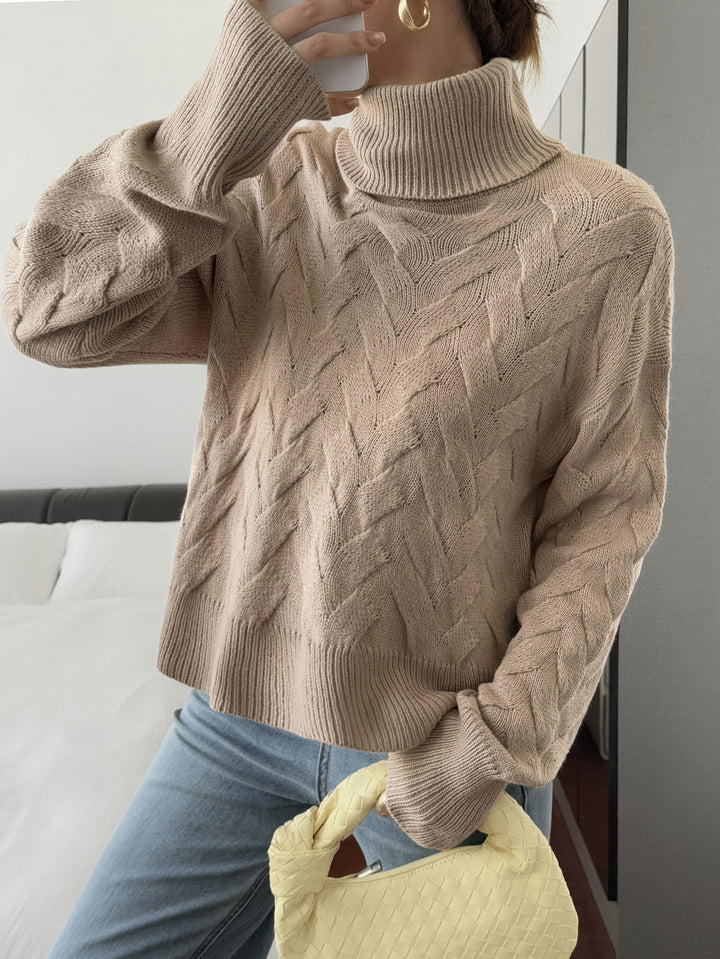 Damen grobstrick Rollkragenpullover mit Zopfstruktur, oversized Schnitt und längeren Ärmeln – Mavelle