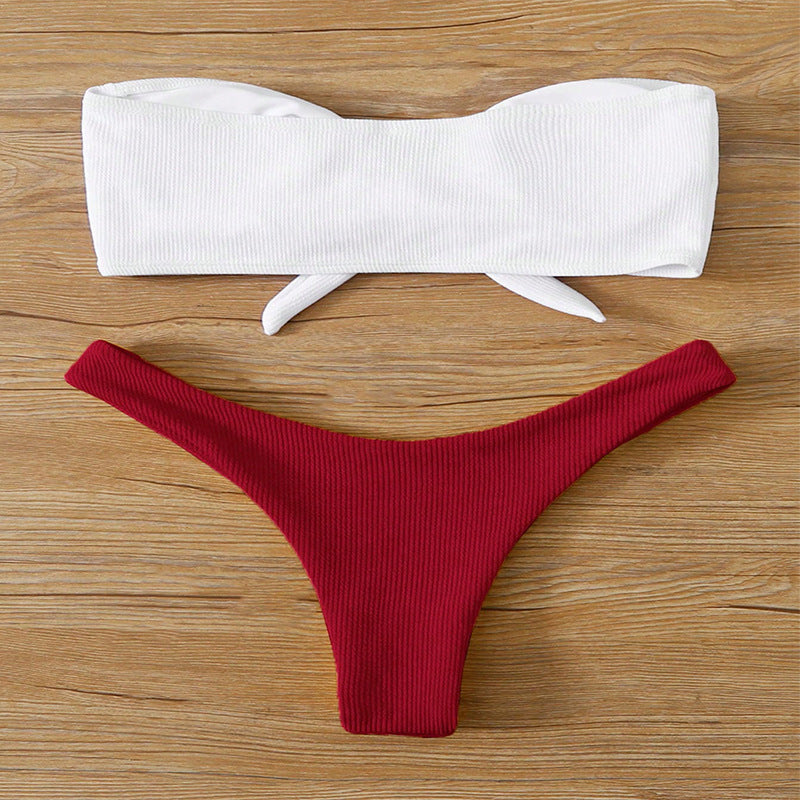 Damen Bandeau-Bikini mit modischem Knoten und hohem Beinausschnitt Echo Archiv