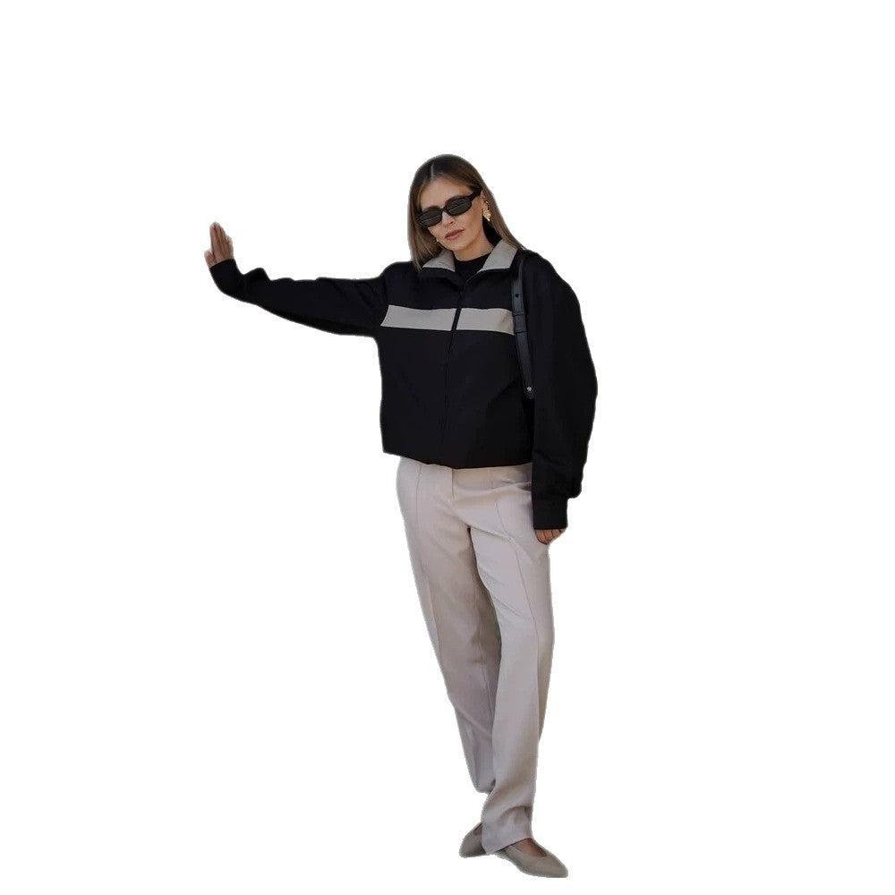 Damen Cropped Bomberjacke mit Kontraststreifen, Stehkragen und kastiger Silhouette Echoarchiv
