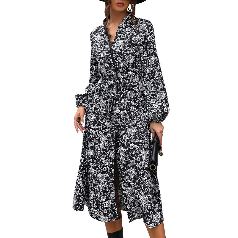 Damen Midikleid mit Spitzenbesatz am Ausschnitt, verdeckter Knopfleiste, Taillenbindegürtel & floralem Allover-Print Echoarchiv