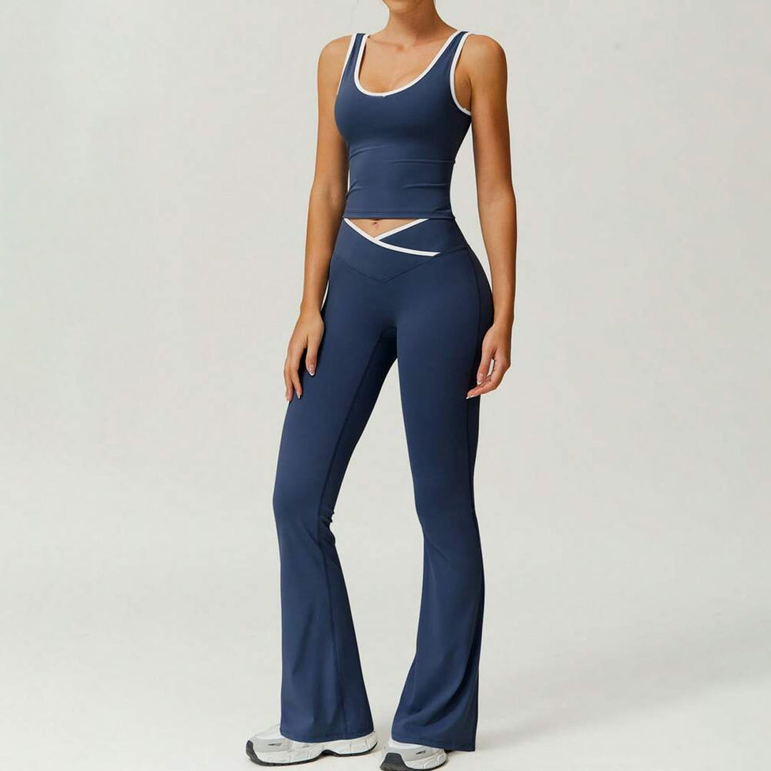 Damen Sportliche Leggings mit modischem Oberteil und innovativem Schnitt Echo Archiv