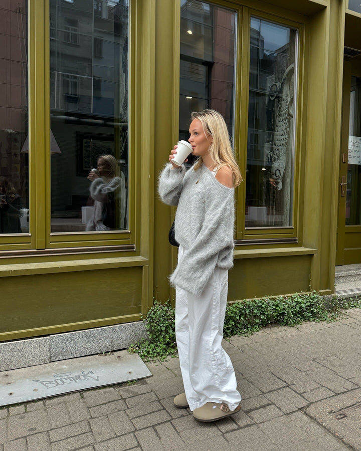 Damen Mohair-Mix Pullover mit Weichem Stoff & Oversized-Ärmeln | Echoarchiv