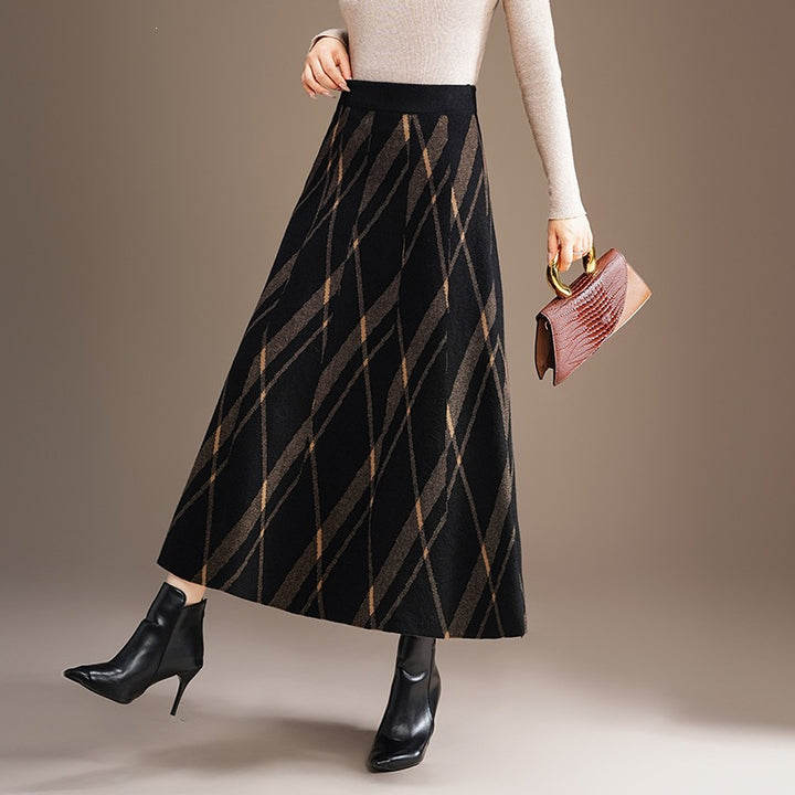 Damen Eleganter und fließender Maxirock mit diagonalen Mustern Echo Archiv