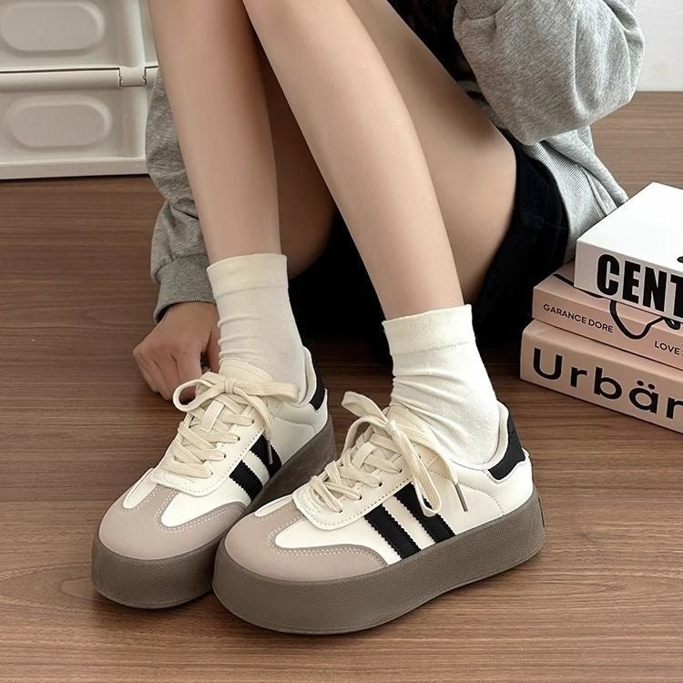Damen Sneakers mit atmungsaktivem Obermaterial und rutschfester Laufsohle Echo Archiv