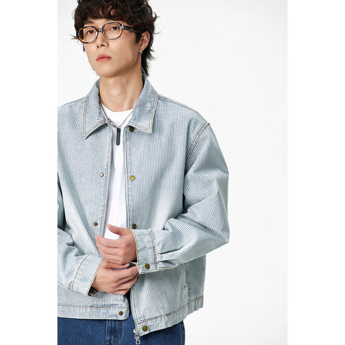 Unisex Gestreifte Oversize-Denimjacke im Worker-Stil mit Stehkragen und Zwei-Wege-Reißverschluss Echoarchiv