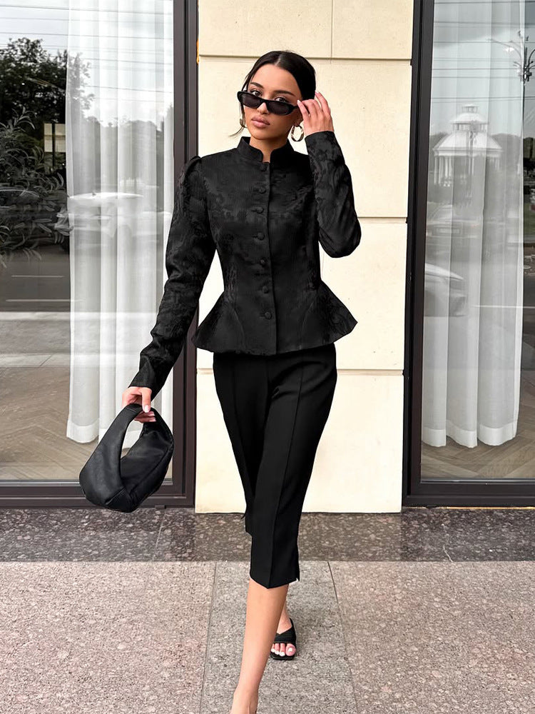 Damen Taillierter Jacquard-Blazer mit Stehkragen, Puffärmeln und Schößchen Echoarchiv