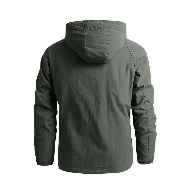 Herren leichte technische Kapuzen-Fieldjacke mit Brustreißverschluss und Multifunktions‑Taschen Echoarchiv