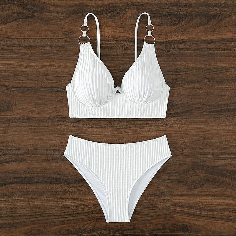 Damen Triangel-Bikini mit schickem Ringdetail Echo Archiv