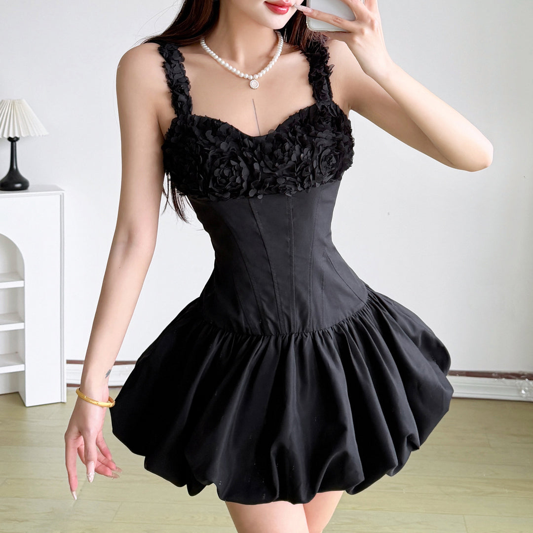 Damen Minikleid mit floralem Spitzenoberteil und voluminösem Rock Echo Archiv