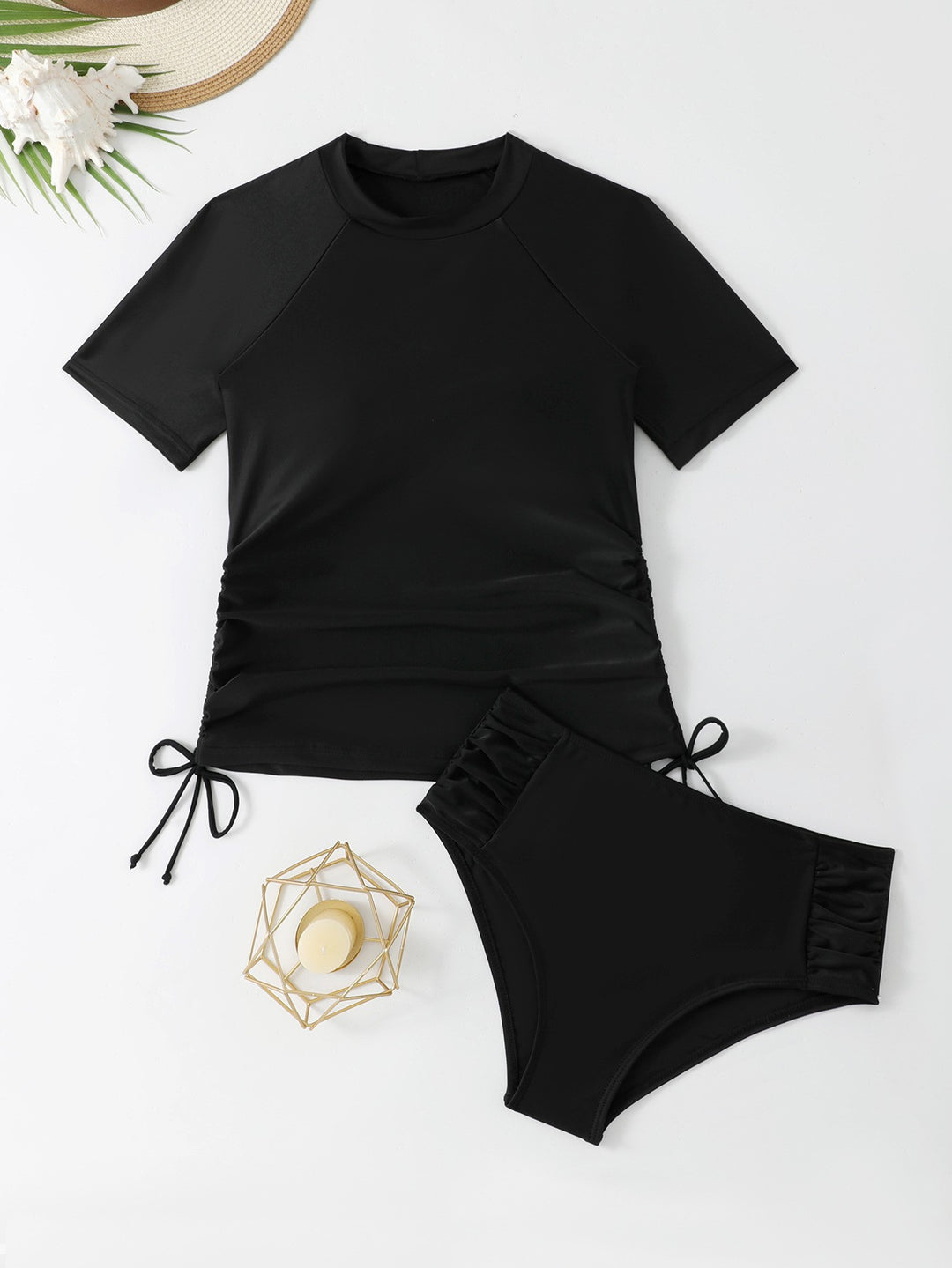 Damen Sportlicher Badeanzug mit stylischem Kurzarm-Top und komfortablen Hosen Echo Archiv