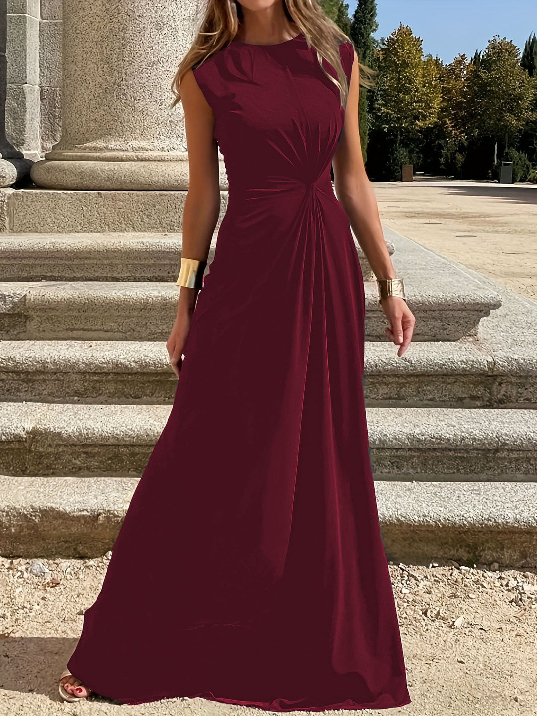 Damen Elegantes Maxikleid mit Raffungen und Rundhalsausschnitt Echoarchiv