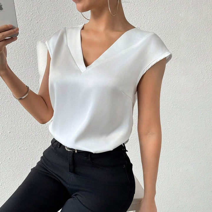 Damen Satinbluse mit modernem V-Ausschnitt und eleganten kurzen Ärmeln Echo Archiv