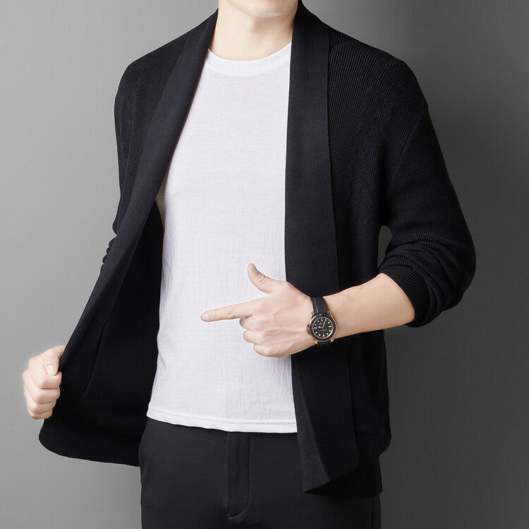 Herren Strickjacke mit modernem Schnitt und praktischen Taschen Echoarchiv
