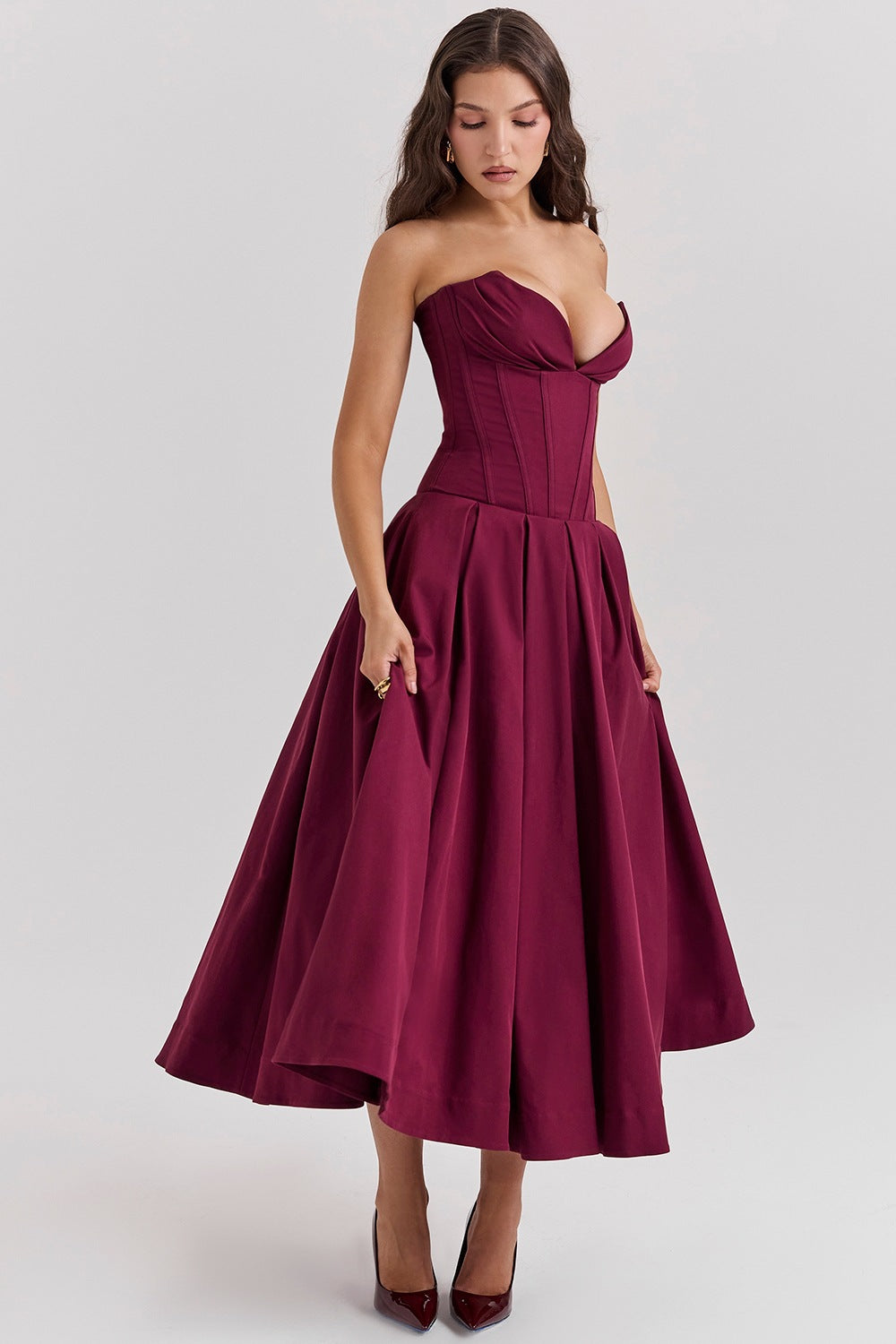 Damen nan trägerloses Korsett-Midikleid mit vorgeformter Miederkonstruktion und ausgestelltem Tellerrock Echo Archiv