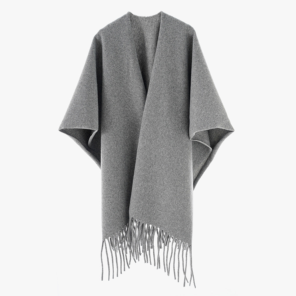 Damen Minimalistischer Wollcape-Überwurf mit Fransensaum und offenem Fall Echo Archiv