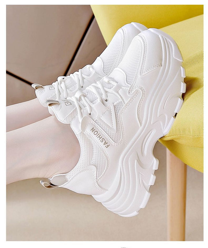 Damen Sportliche Sneakers mit atmungsaktiver Mesh-Oberfläche und dämpfender Sohle Echo Archiv