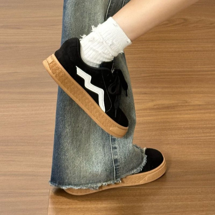 Damen modische Sneakers mit weicher Sohle und sportlichem Design Echo Archiv