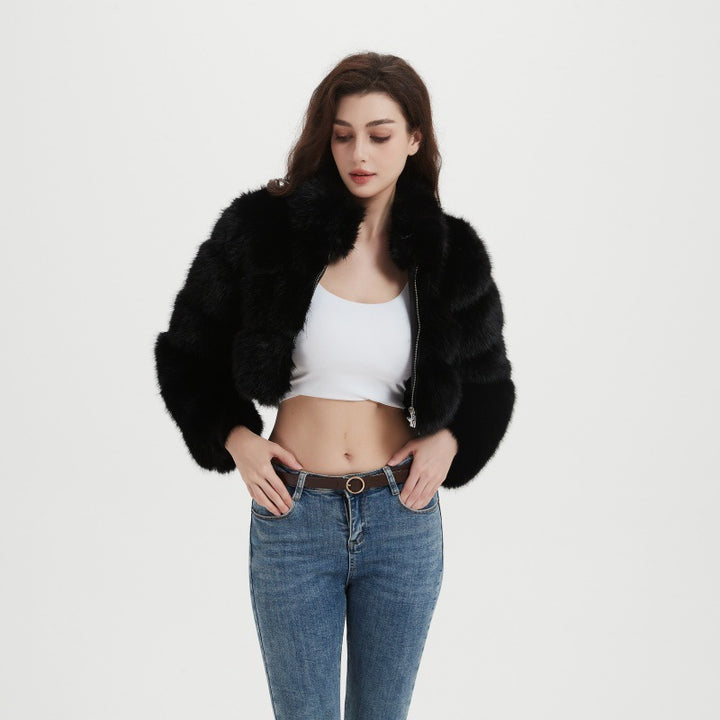 Damen Cropped Kunstpelzjacke mit horizontaler Panelstruktur und Reißverschluss Echo Archiv