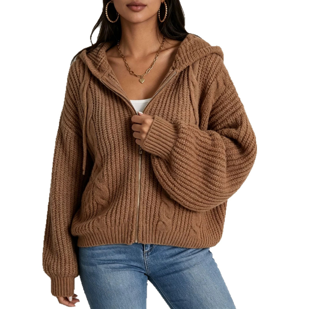 Damen Kapuzen-Cardigan im Grobstrick mit Zopfmuster und Reißverschluss – Veloura