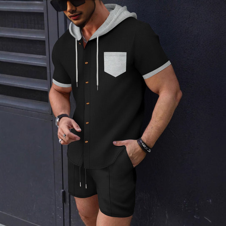 Herren stylisches Kurzarmset mit Kapuze und praktischen Taschen Echoarchiv