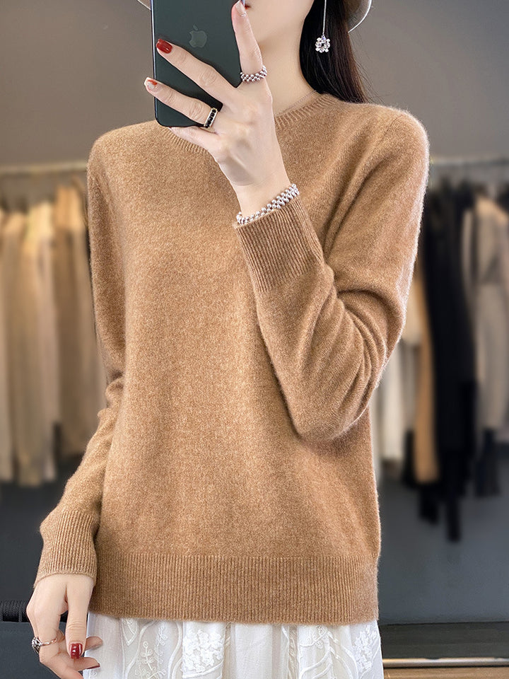 Damen Luxuriöser Feinstrick-Rundhalspullover mit softem Fluffy‑Finish und schmaler Bündchenform Echoarchiv