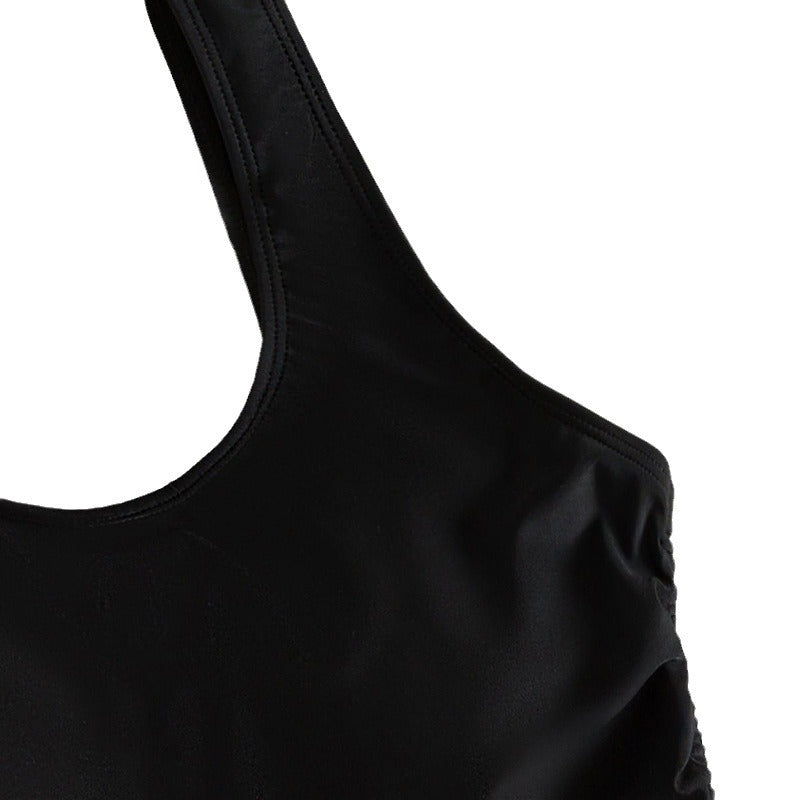Damen Einteiliger Badeanzug mit Cut-Out-Design und hohem Beinausschnitt Echo Archiv