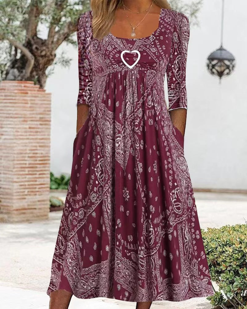 Damen nan Maxikleid mit Paisley-Bandana-Muster, Empire‑Naht, gerafftem Unterbrustbereich und Eingrifftaschen Echo Archiv
