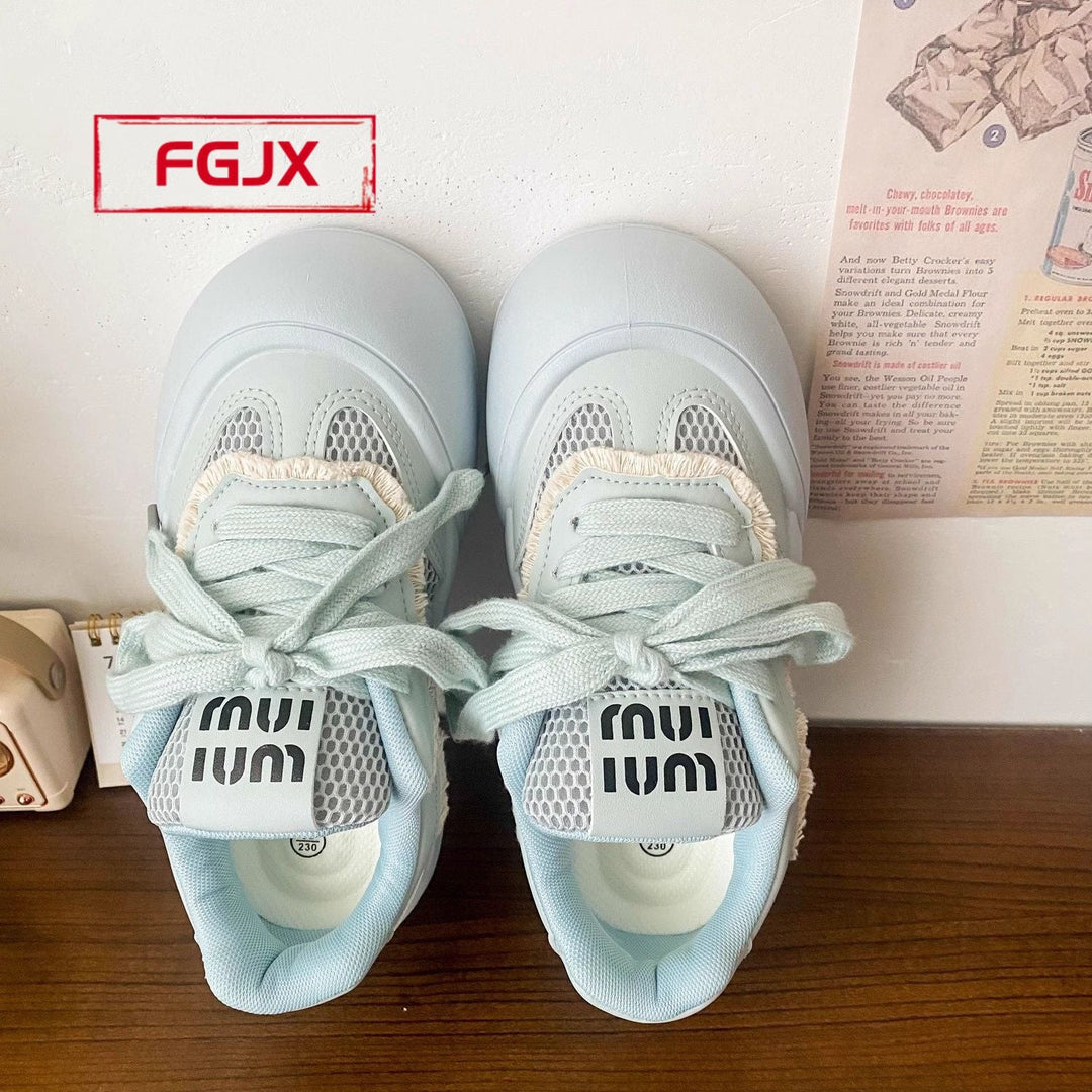 Damen Sportliche Sneakers mit atmungsaktivem Mesh und voluminöser Sohle Echo Archiv