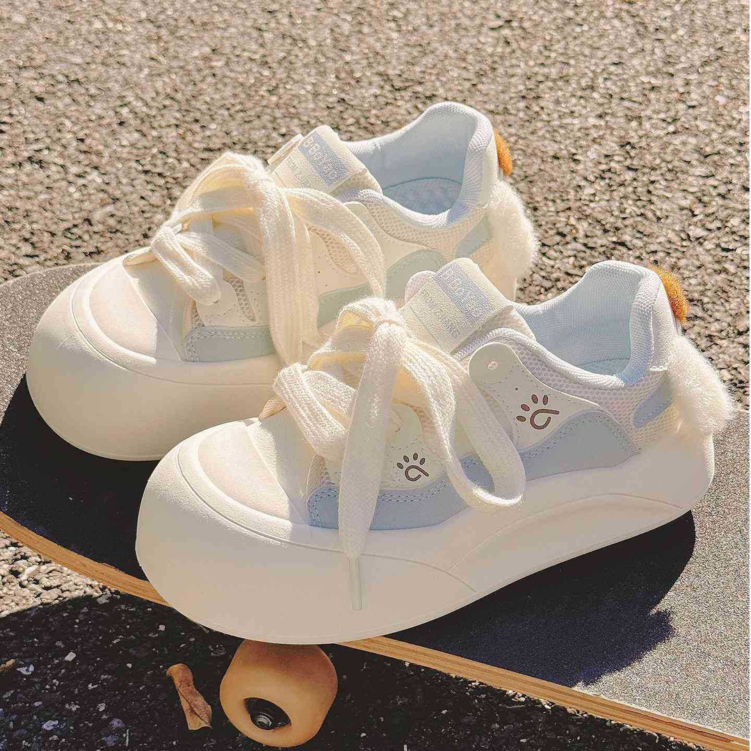 Damen Sneaker mit plüschiger Fütterung und flexiblen Schnürsenkeln Echo Archiv