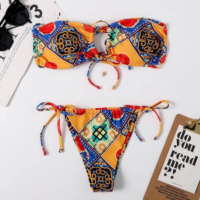 Damen Bandeau-Bikini mit aufregendem Mustermix und verstellbaren Trägern Echo Archiv