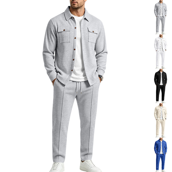 Herren Overshirt- und Jogger-Set aus strukturierter Strickqualität Echoarchiv