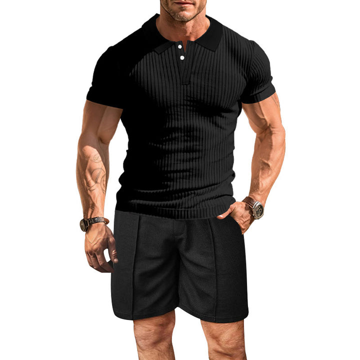 Herren modisches Polohemd mit strukturiertem Design und komfortablen Shorts Echoarchiv