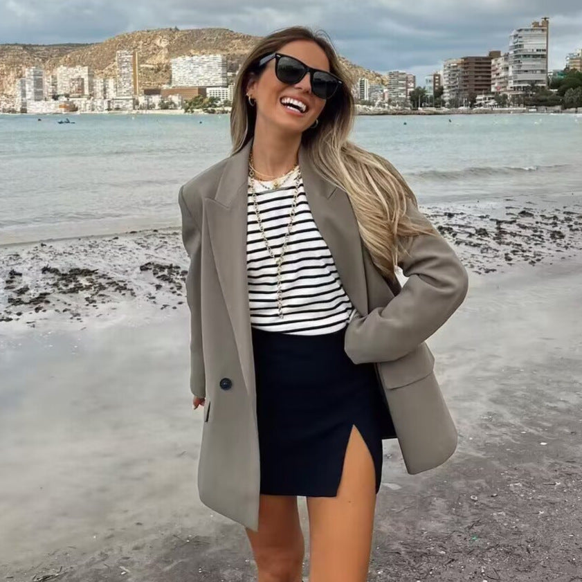 Damen nan taillierter Doppelreiher-Blazer mit spitzem Revers, Pattentaschen und leichtem Innenfutter Echo Archiv