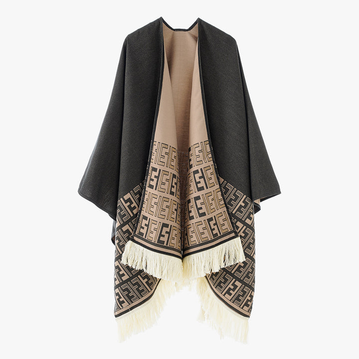 Damen Wendbarer Jacquard-Capeüberwurf mit Monogramm‑Bordüre und Fransen – Avérine