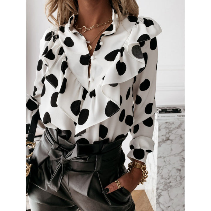 Damen Volantbluse mit Rüschenkragen, geraffter Taille und Tupfenprint – Élovi