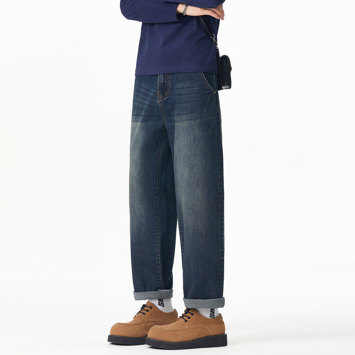 Herren Weite gerade geschnittene Denim-Jeans mit Used‑Wash und Umschlagbund Echoarchiv