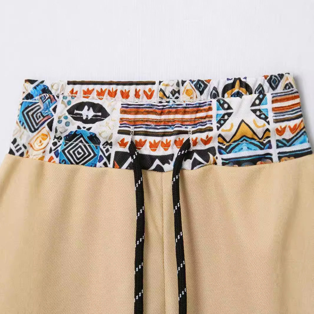 Herren sportliches Kurzarmhemd und Shorts-Set mit dekorativem Design und atmungsaktiven Materialien Echoarchiv