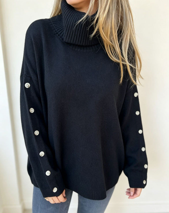 Damen Oversized Rollkragenpullover mit Ärmel-Knopfleiste – Mavelle