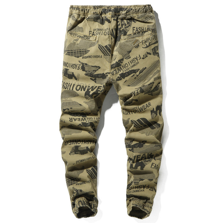Herren Camouflage-Joggerhose mit Tunnelzug, elastischen Bündchen und Statement-Prints Echo Archiv