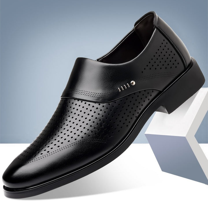 Herren Eleganter Slip-On Business-Halbschuh mit spitzer Zehenkappe und dezenter Perforation Echoarhiv
