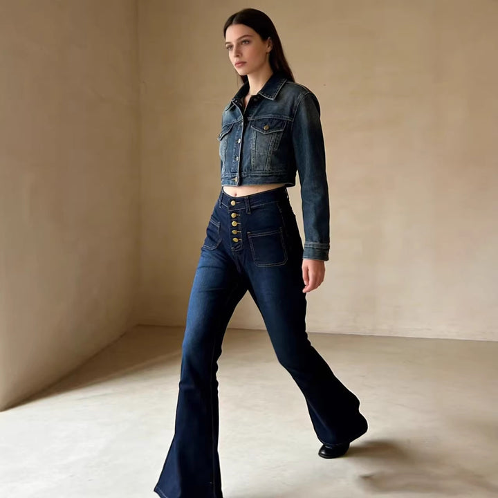 Damen Flared Jeans mit Knopfdetail und hohem Bund Echo Archiv