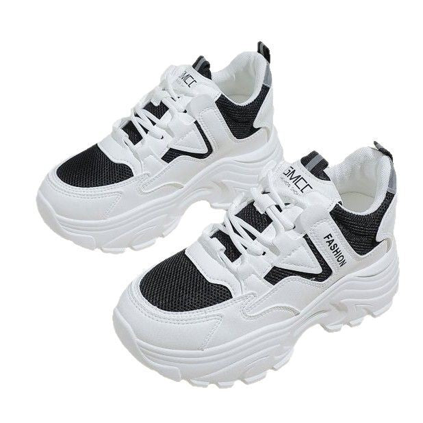 Damen Sportliche Sneakers mit atmungsaktiver Mesh-Oberfläche und dämpfender Sohle Echo Archiv