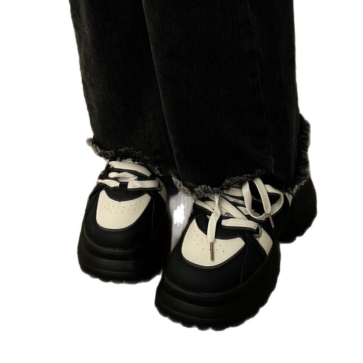 Damen Sportliche Chunky Sneakers mit rutschfester Laufsohle und atmungsaktivem Obermaterial Echo Archiv