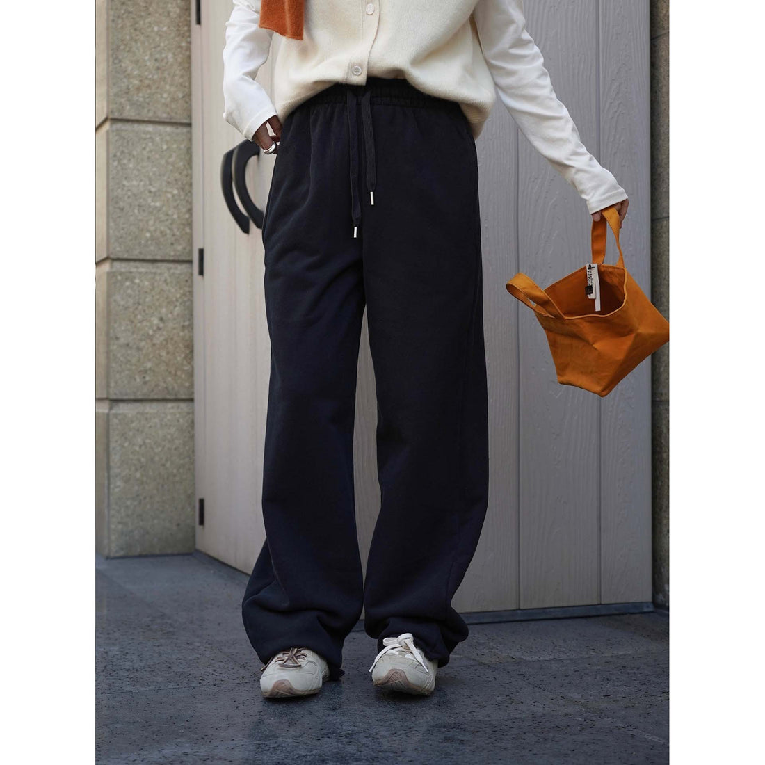 Damen Weite Lounge-Sweathose im Ballon-Cut mit Kordelzug und elastischem Bund Echoarchiv