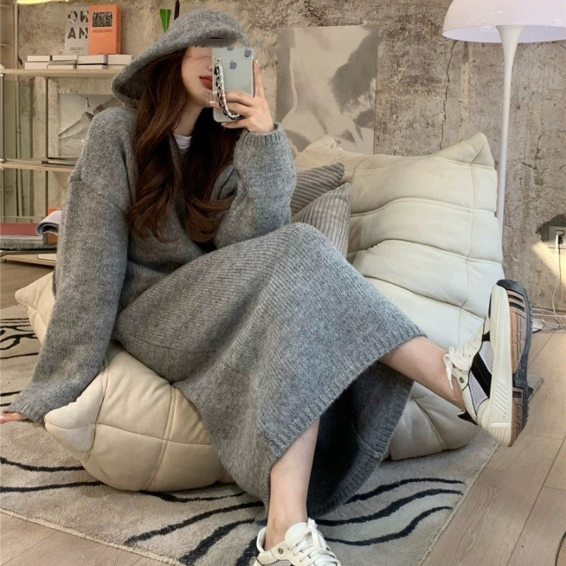 Damen Langes Kapuzen‑Strickkleid aus Wollmix mit relaxter Oversize‑Silhouette und geripptem Saum Echoarchiv