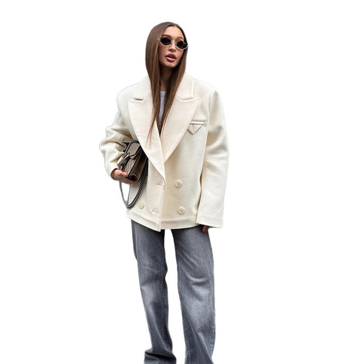 Damen Oversize Doppelreihiger Kurzblazer im Cocoon-Schnitt aus Wollmix Echoarchiv