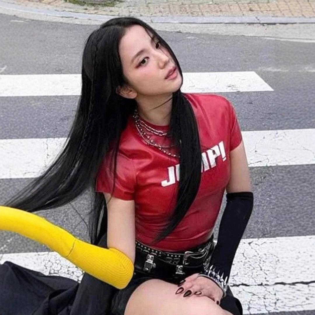 Damen Sportliches Kurzarmoberteil aus glänzendem Funktionsmaterial Echo Archiv