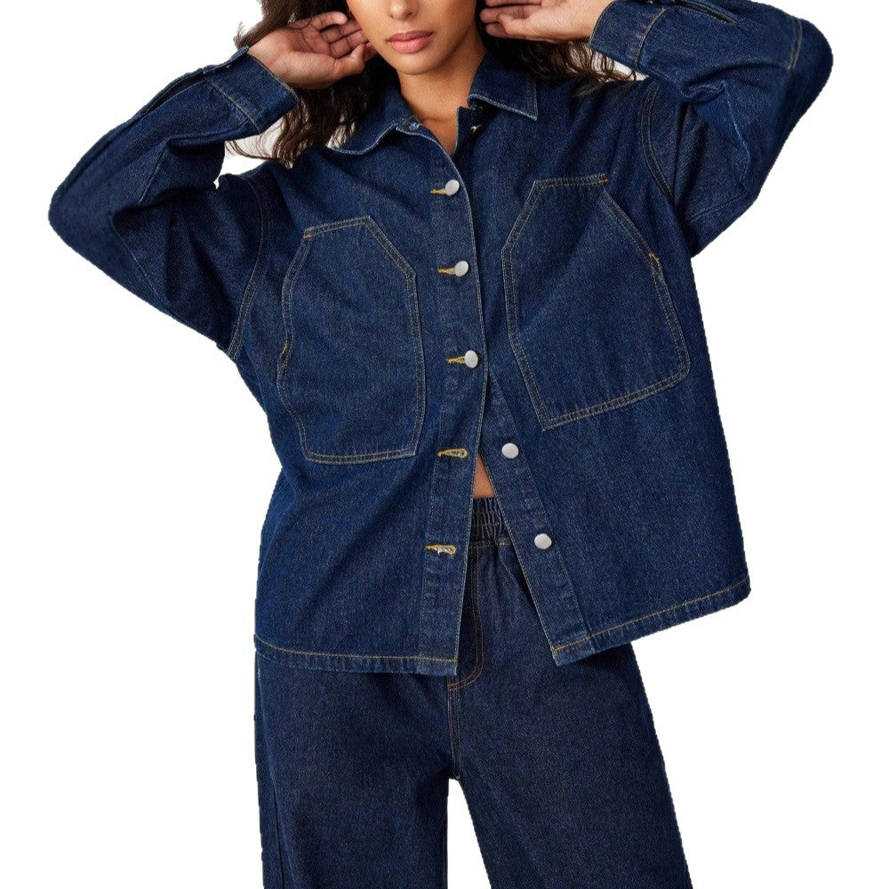 Damen Oversize-Denimjacke mit markanten Fronttaschen und entspannter Passform Echo Archiv