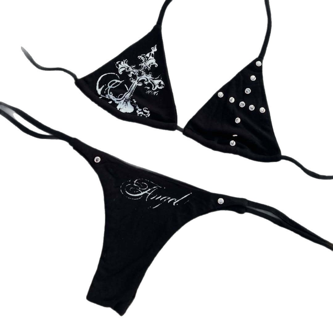 Damen Bikini-Set mit ausgefallenen Details und einzigartigen Akzenten Echo Archiv