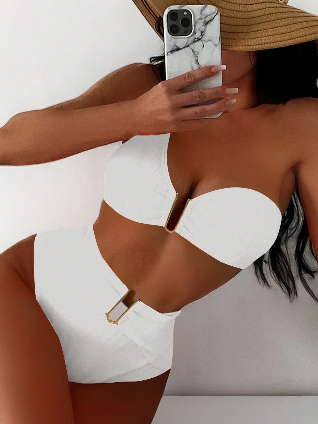 Damen High-Waist Bikini mit geschmackvollem Goldakzent Echo Archiv